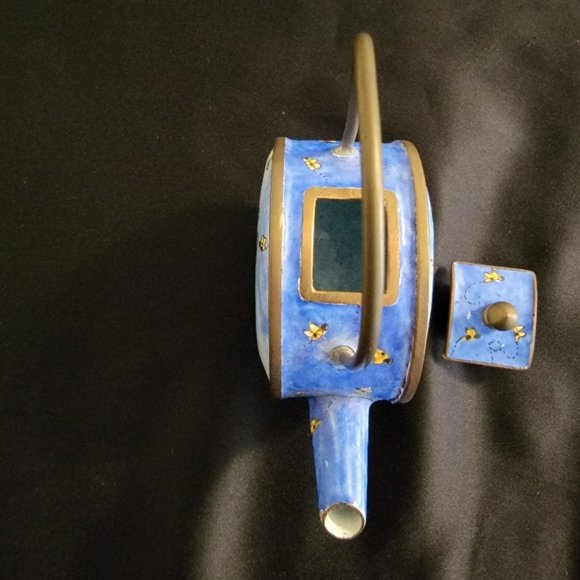 Vintage Miniature Enamel on Copper Teapot - 3 Cat Design - Empress Arts Ltd. - Picture 8 of 16